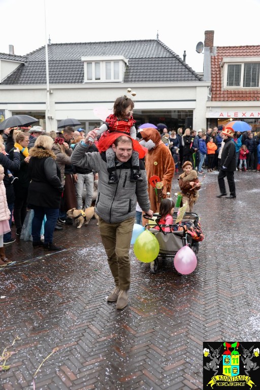 ../Images/Kinderoptocht 2017 097.jpg